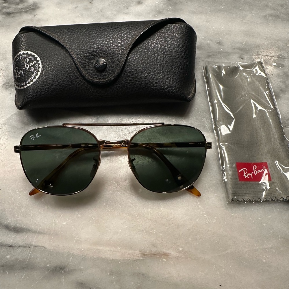 Ray Bans RB 3688 Square Gold Frame with Green Lens